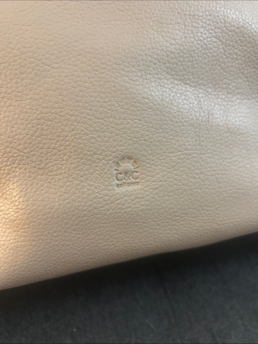 C&C California Beige Leather Crossbody Tote - Picture 4 of 8